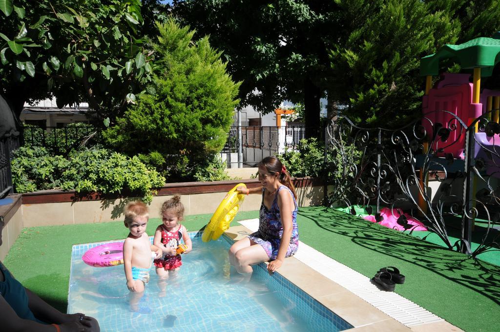 Selen Apart İçmeler Buitenkant foto