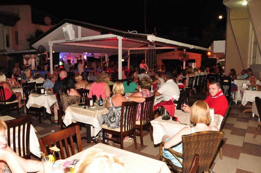 Selen Apart İçmeler Buitenkant foto