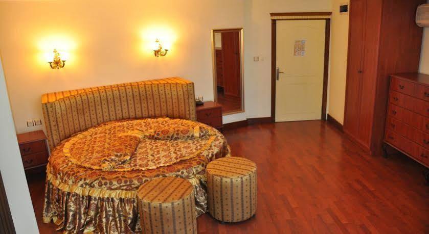 Selen Apart İçmeler Buitenkant foto