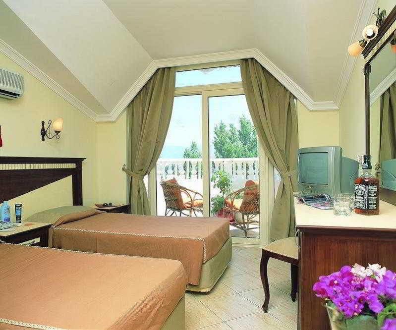 Selen Apart İçmeler Buitenkant foto